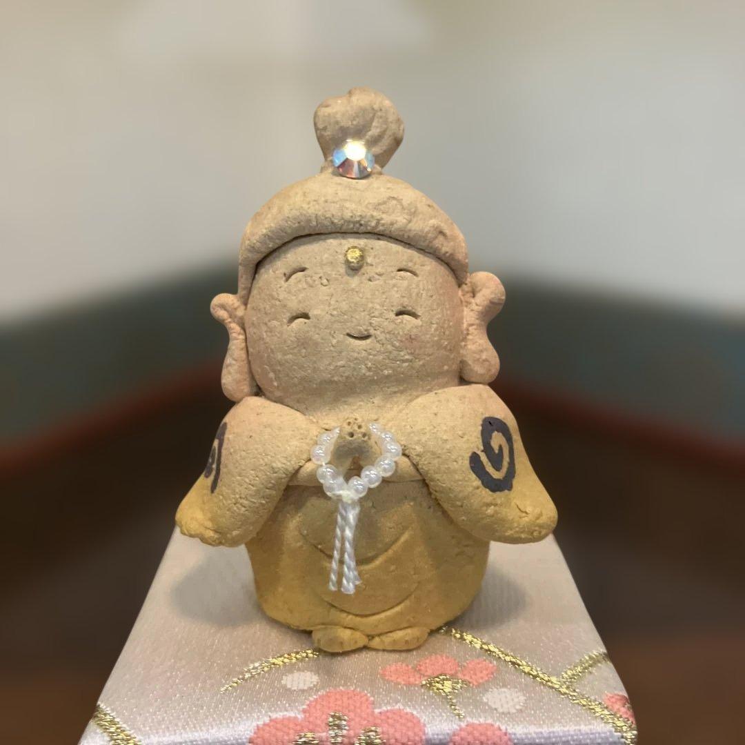 地蔵 お地蔵さん 観音様 しあわせ 家族 お守り 陶人形 置物 - メルカリ