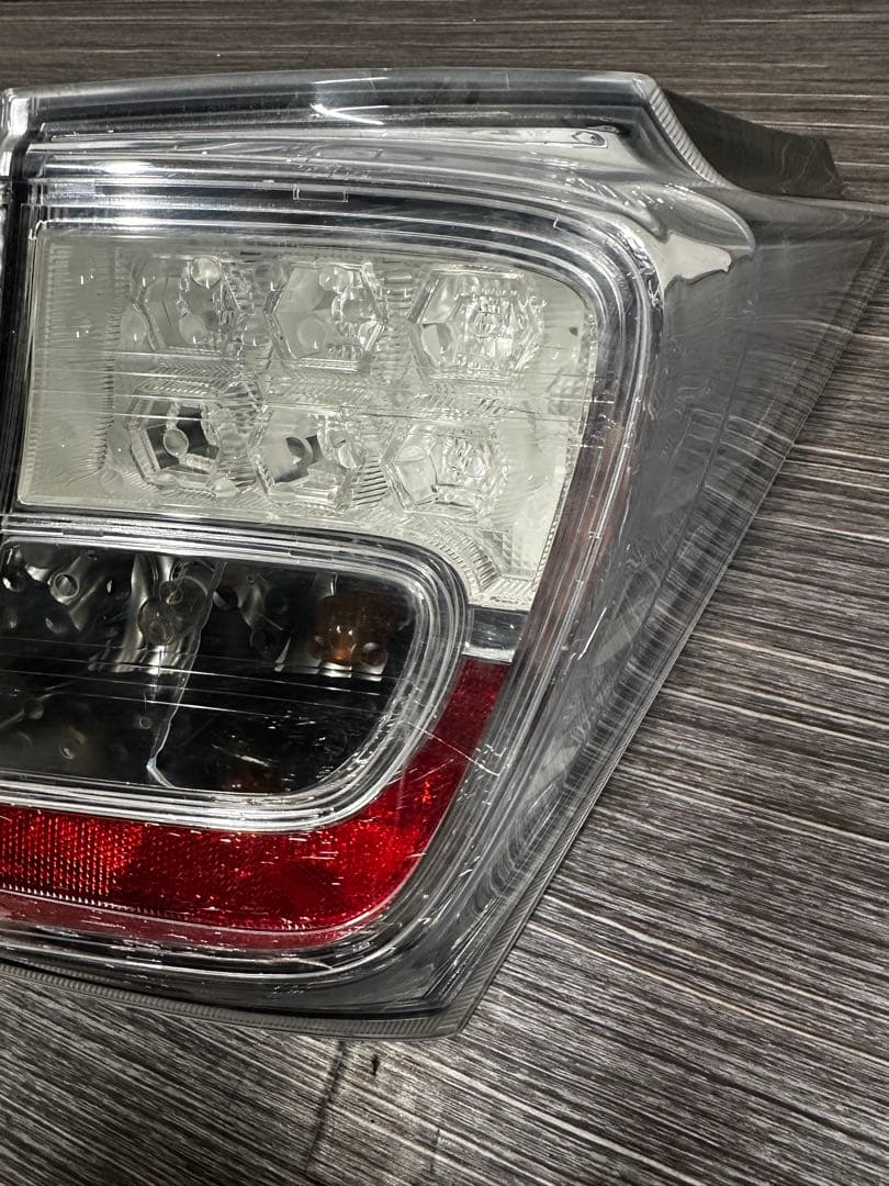 ホンダ フリード GB3/GB4 前期 純正 テールランプ左右セット 点灯確認