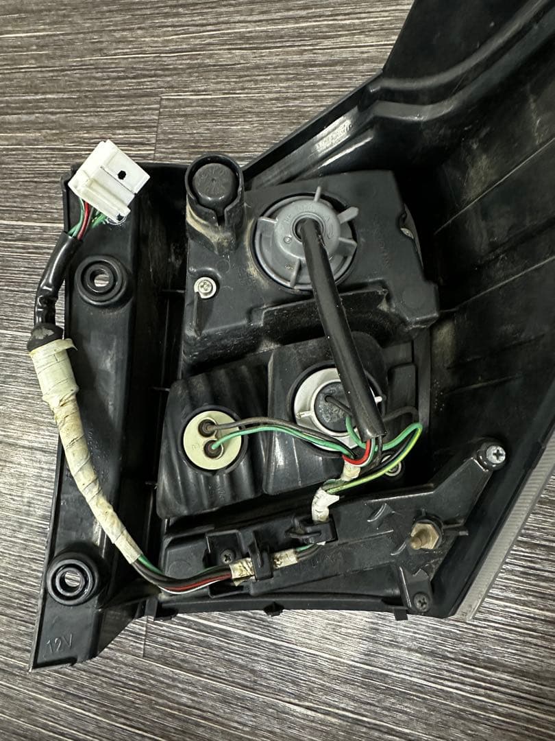 ホンダ フリード GB3/GB4 前期 純正 テールランプ左右セット 点灯確認