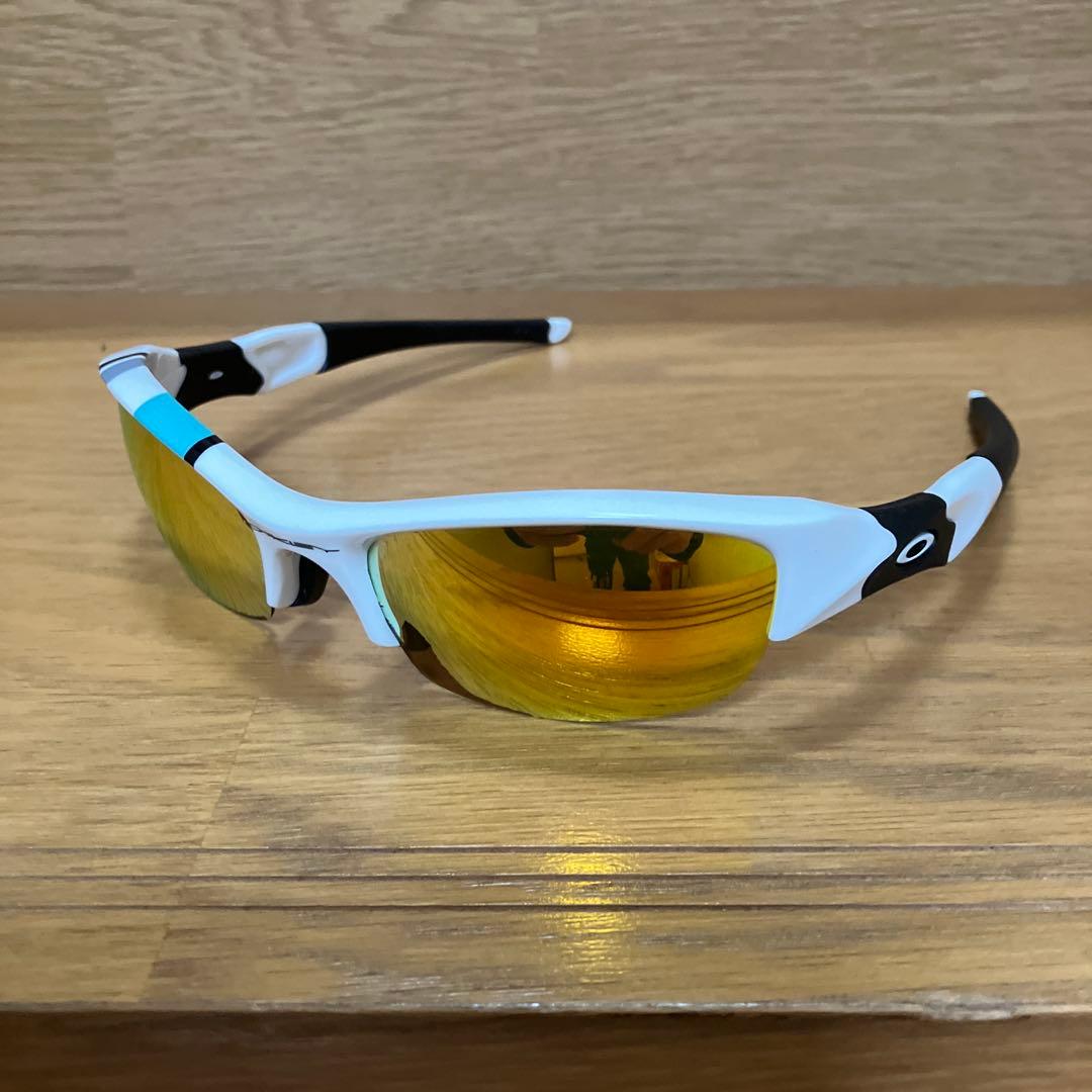 Oakley スポーツサングラス ホワイト/ブラック/ゴールド - メルカリ