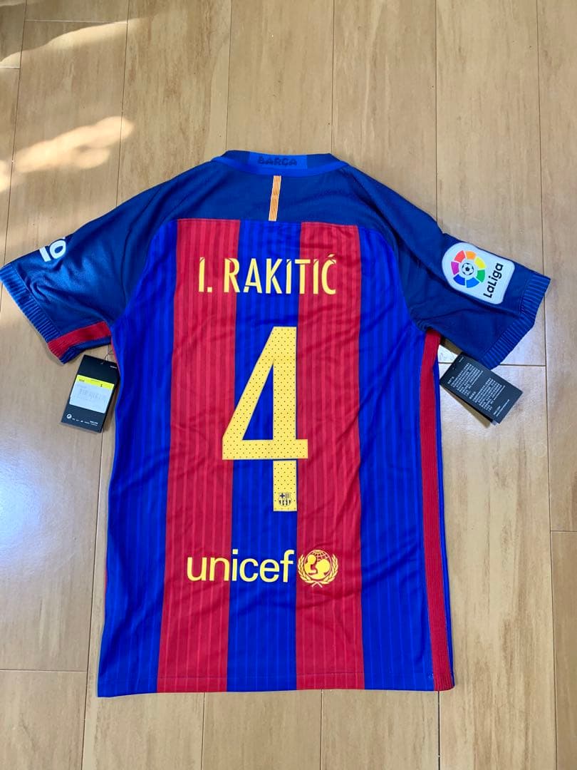 バルセロナ 背番号付き 2016 ナイキ FC ラキティッチ ユニフォーム 4番