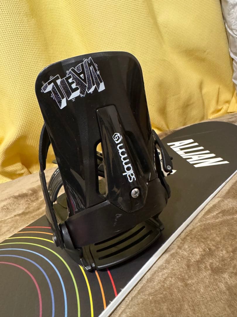 ALLIAN PRISM EAGLE 中古スノーボード 130センチ - メルカリ