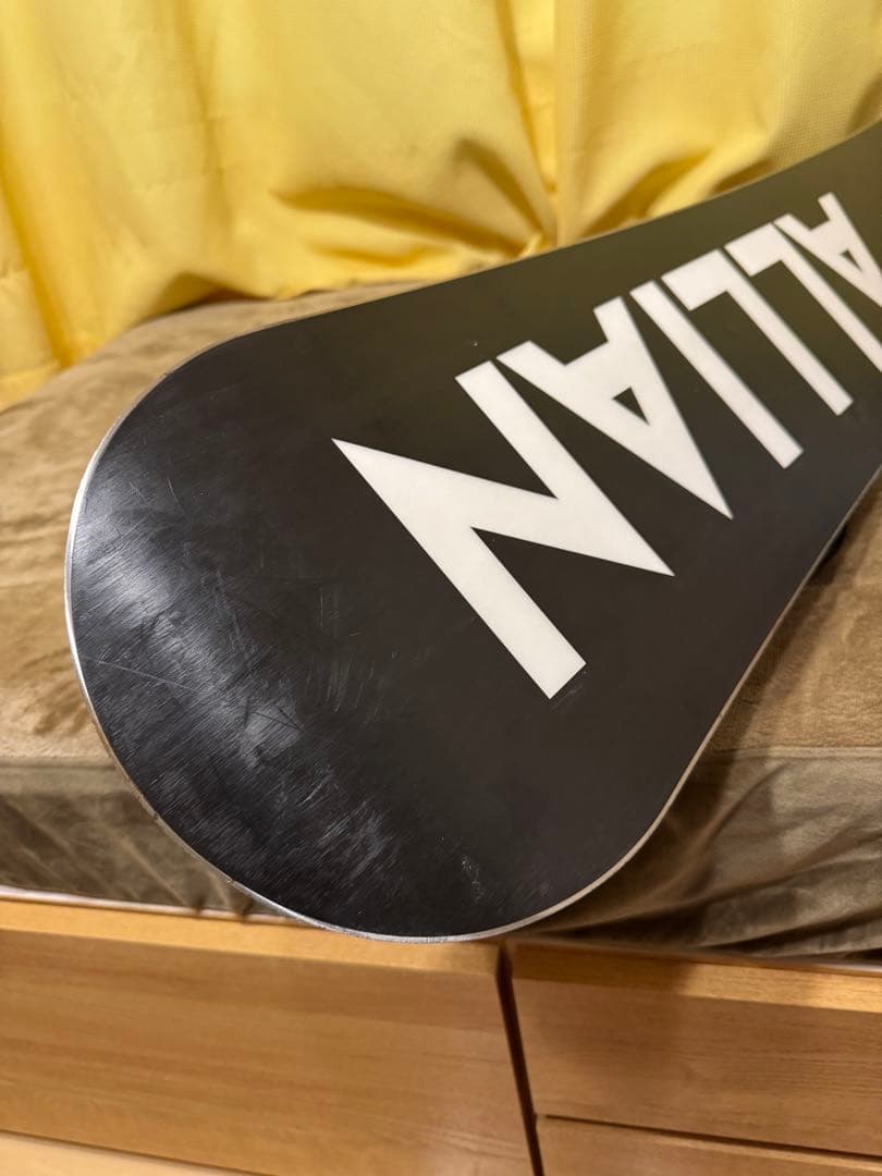 ALLIAN PRISM EAGLE 中古スノーボード 130センチ - メルカリ