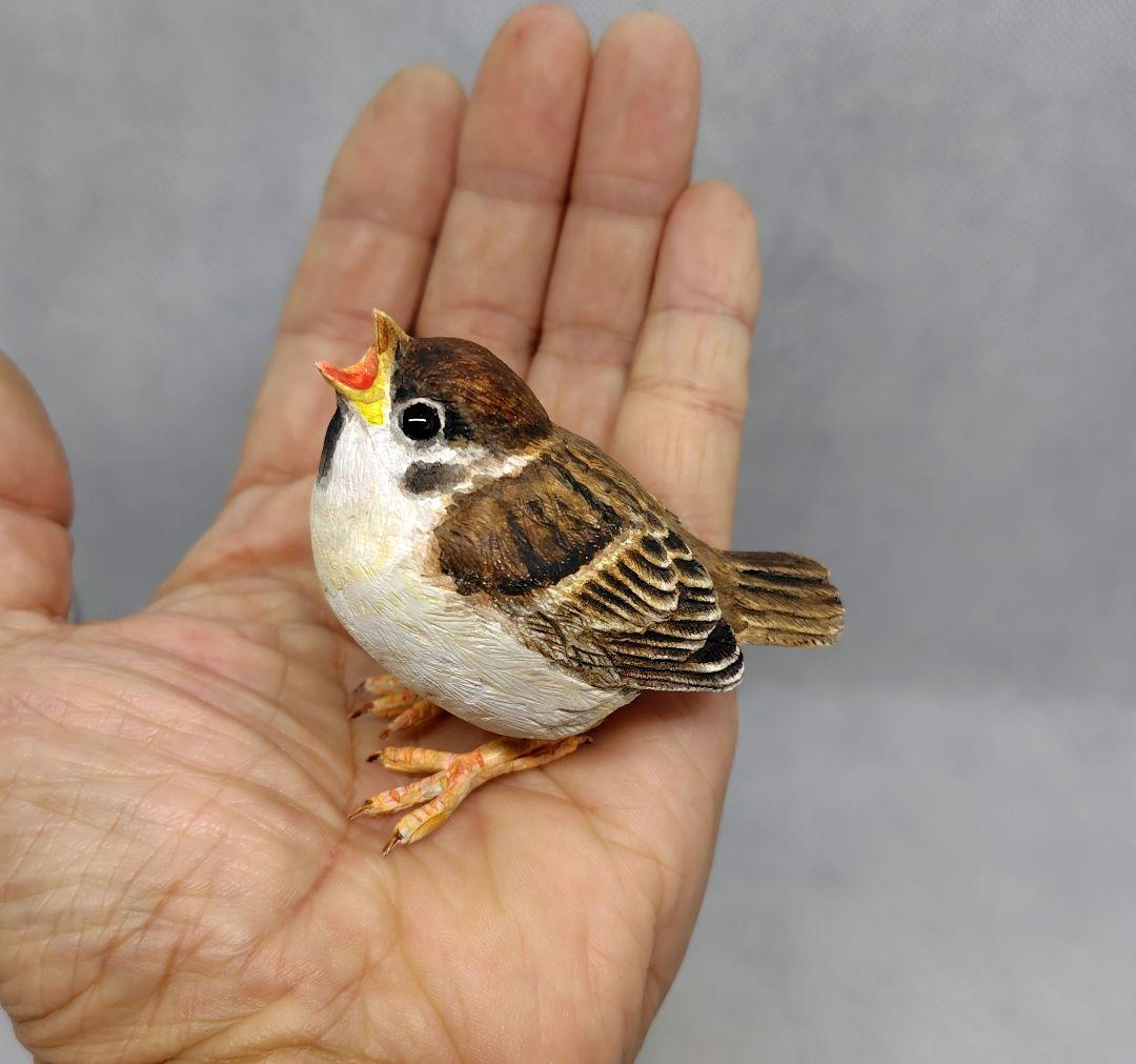 小さなバードカービング スズメ幼鳥 野鳥 木彫り - メルカリ
