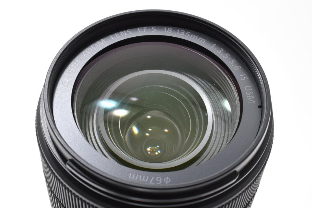 ★極美品★キヤノン EF-S 18-135 f3.5-5.6 IS USM