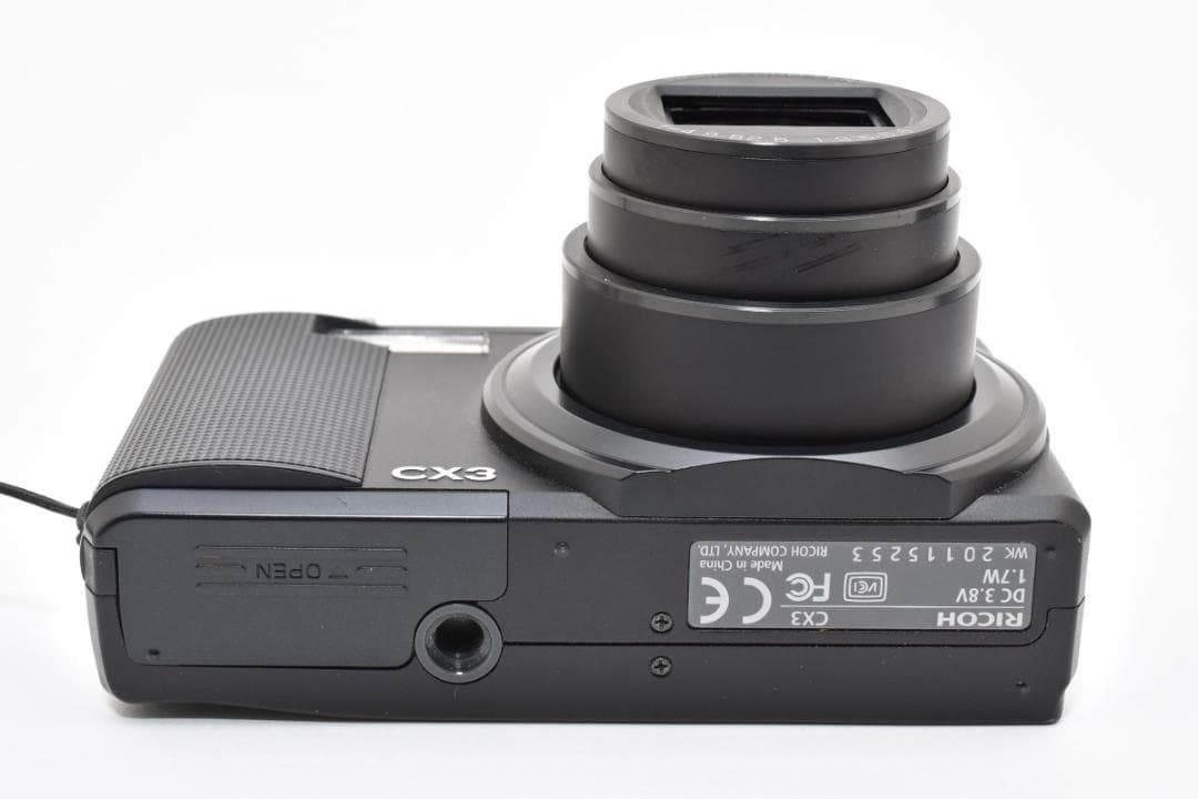 《 美品 》　リコー　RICOH CX3 ブラック　＜動作確認済＞