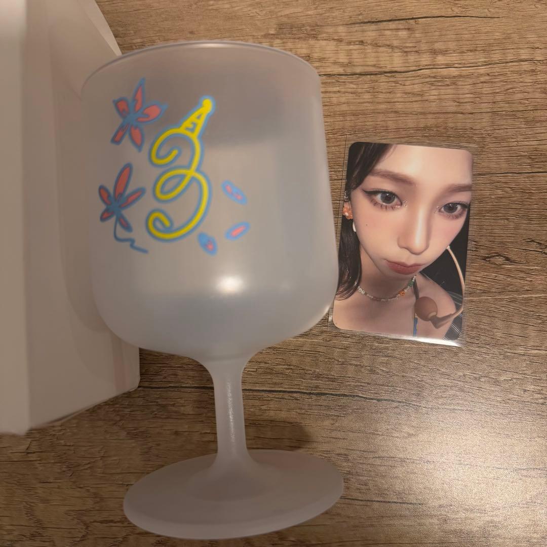 aespa 3周年 プラスチック ワインカップ トレカ カリナ エスパ - メルカリ