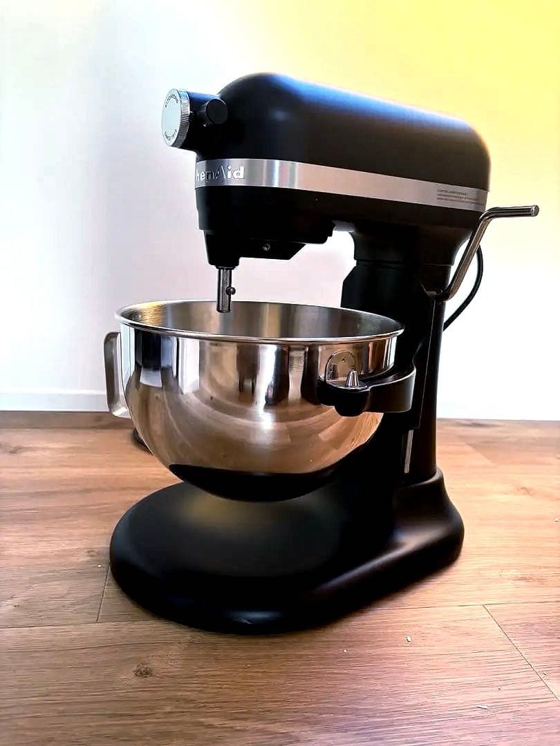 【未使用品】キッチンエイド　スタンドミキサー　5.5クォート　動作確認済み KitchenAid（キッチンエイド） 【並行輸入品】＜5色から選べます