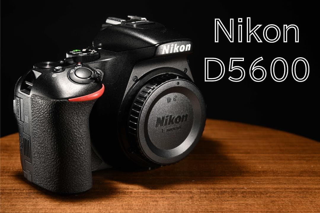 ニコン Nikon D5600＋レンズ3本＋純正バッテリー×2 セット (中古