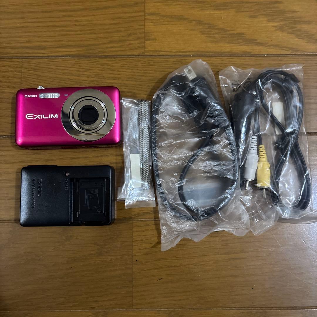 CASIO EXILIM EX-Z800 ピンク 付属品多数付 デジカメ エモい - メルカリ