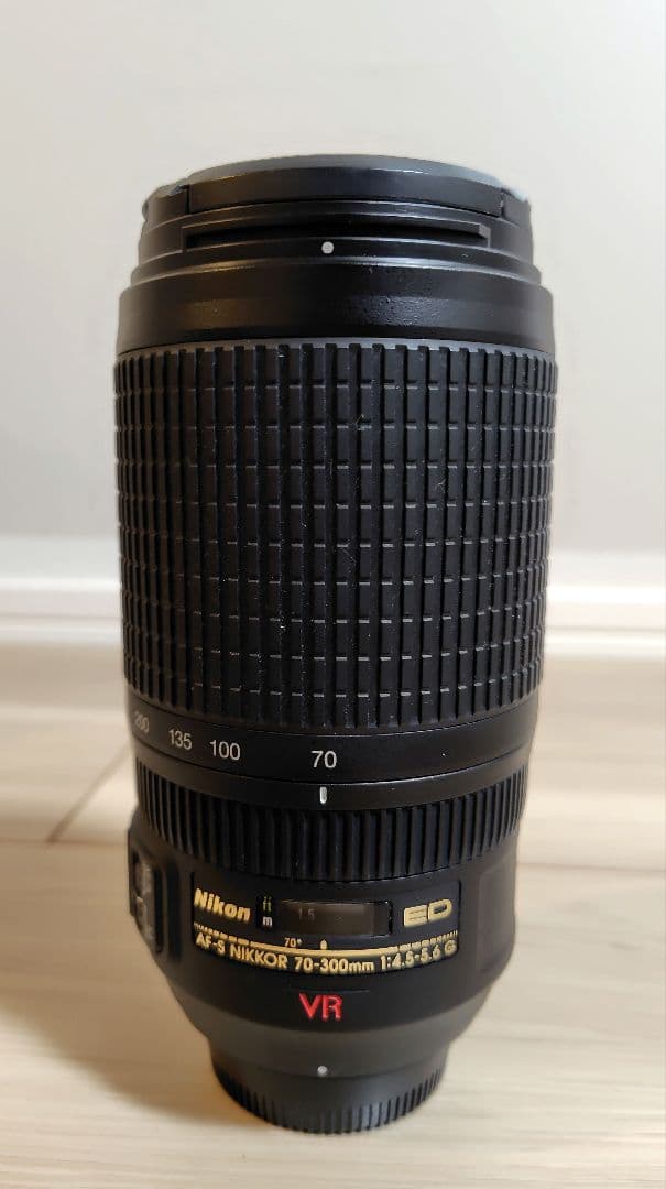 レンズ(ズーム) Nikon AF-S NIKKOR 70-300mm 1:4-5.6 G Amazon.co.jp: Nikon 望遠ズームレンズ AF-S VR Zoom Nikkor 70-300mm
