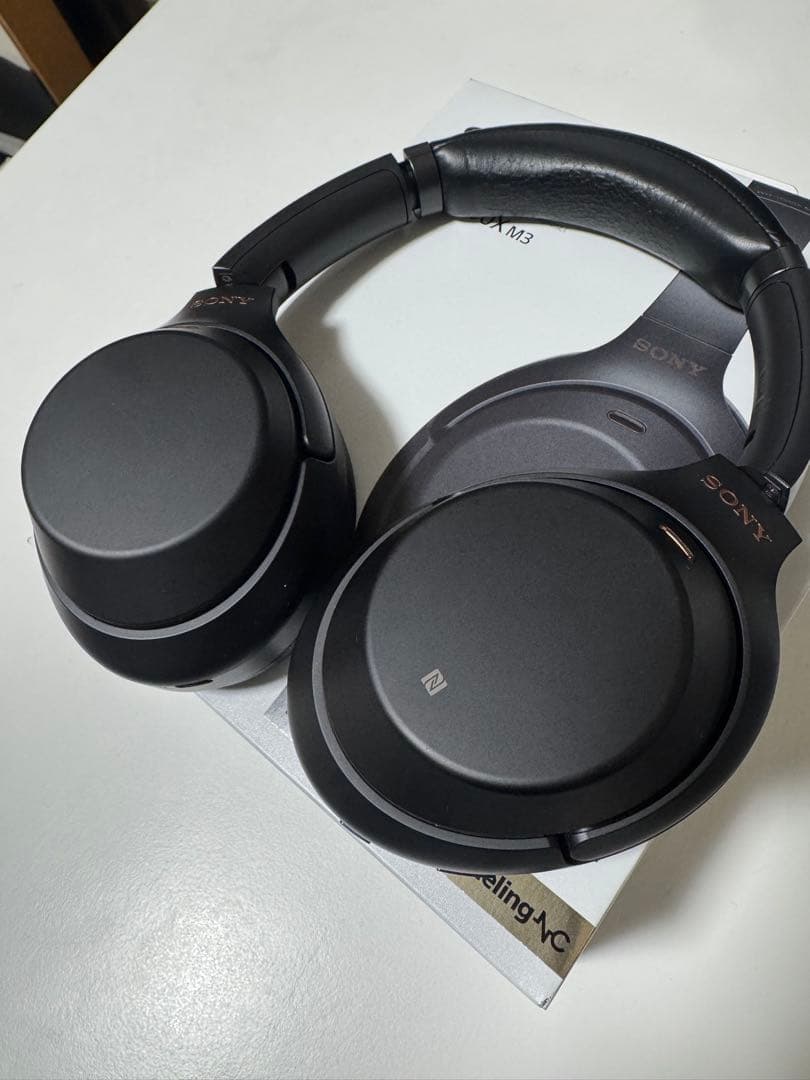 送料無料 美品 SONY WH-1000XM3 ブラック Amazon.co.jp: ソニー ワイヤレスノイズキャンセリングヘッドホン WH