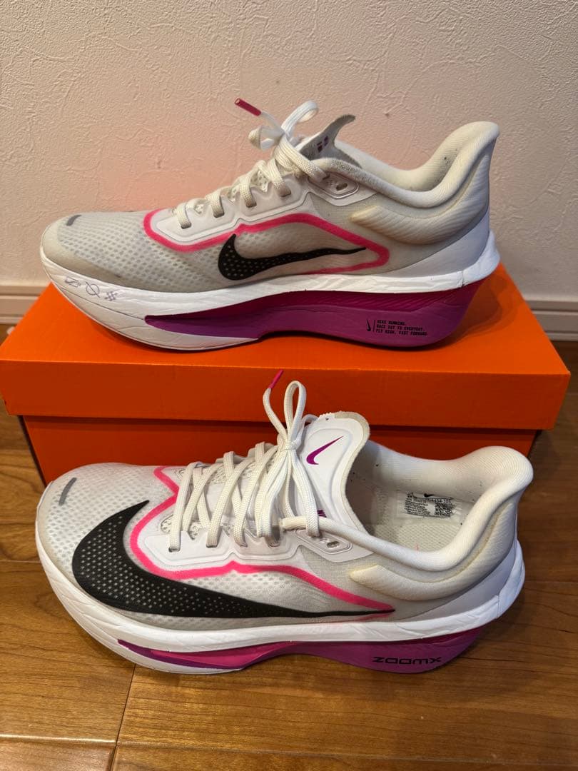 ナイキ ズームフライ6 【25.5㎝】