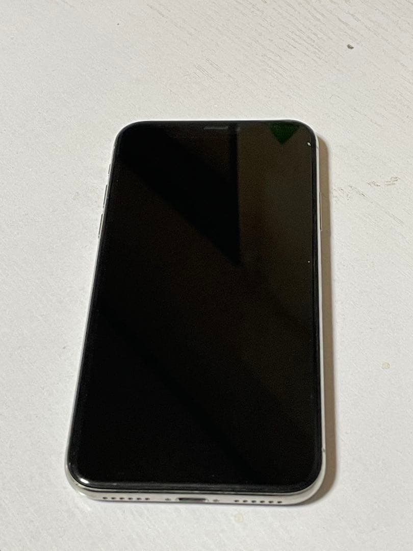 iPhone X 64GB 本体のみ SIMフリー ホワイト Amazon | 【整備済み品】Apple iPhone X 64GB シルバー SIMフリー