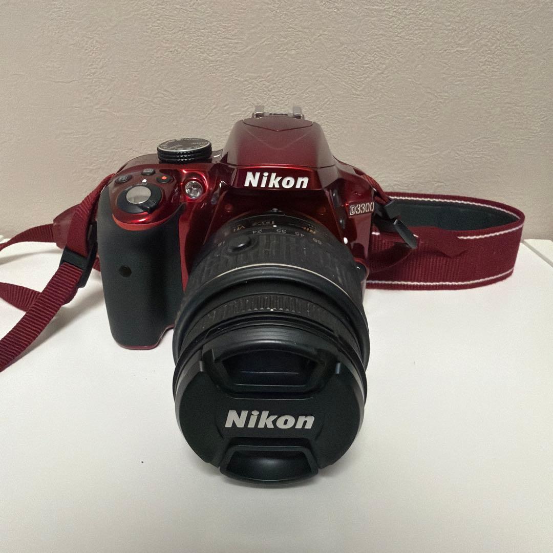 Nikon D3300レッド Nikon D3300 Kit (Red) 24-megapixel DSLR w/18-55mm DX VR II lens