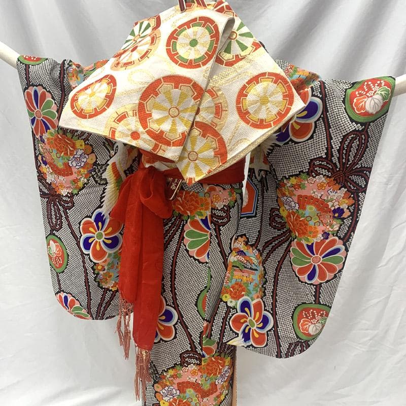 603ag3□七五三 七歳 女児 着物&袋帯&長襦袢 絞り染風 黒□状態良好