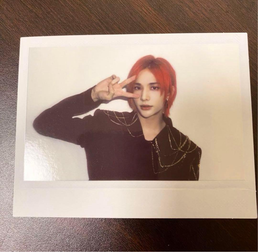 Stray Kids ヒョンジン トレカ blu-ray 特典 赤髪 ポラ - メルカリ