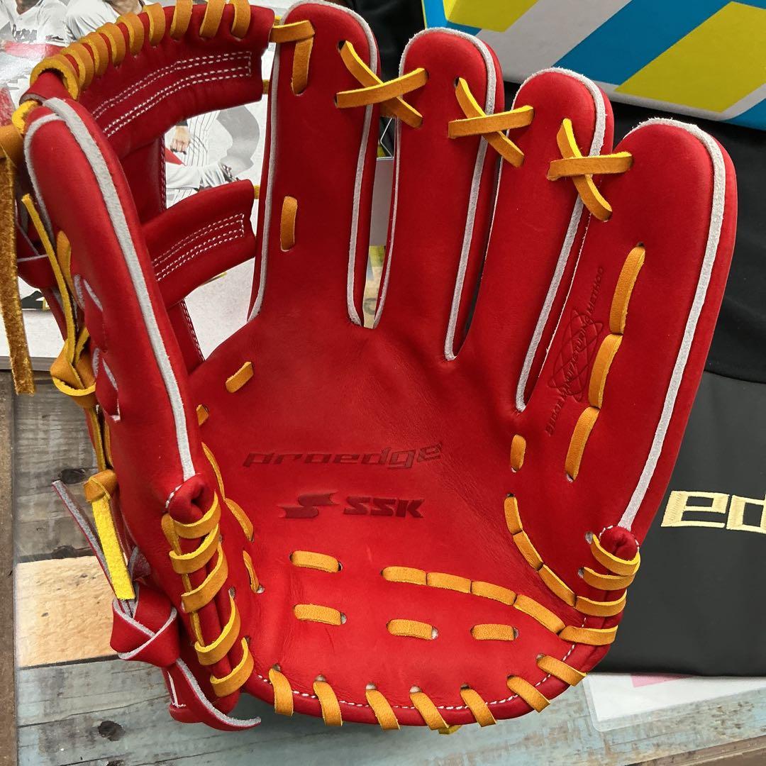 SSKプロエッジ硬式内野手用グローブ 湯もみ型付けサービス