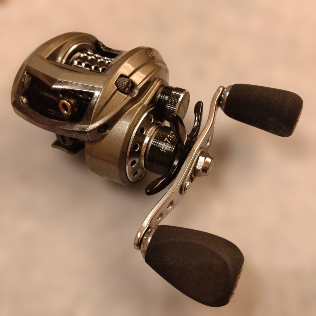 リール Abu Garcia RevoLT Amazon | アブガルシア(Abu Garcia) スピニングリール REVO MGX 1000S