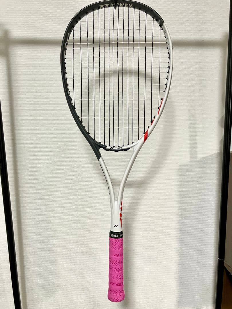 試打のみ極美品！新品同様！】ボルトレイジ7VS ヨネックス