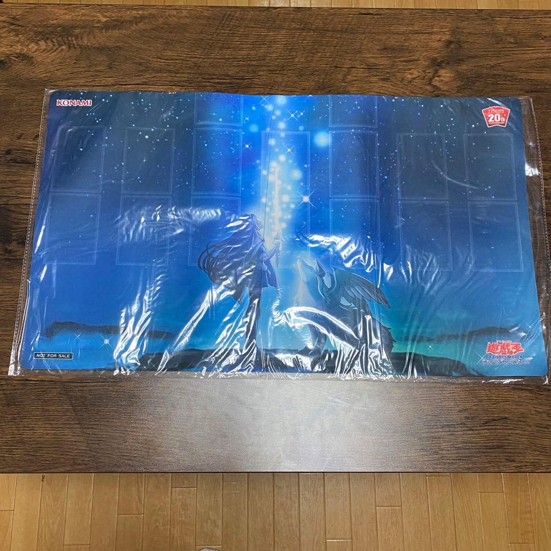 【説明欄・プロフ必読】星遺物の導く先 プレイマット 新品 状態A-〕プレイマット『星遺物の導く先(MASTERDUEL)』【-】{-}《プレイ