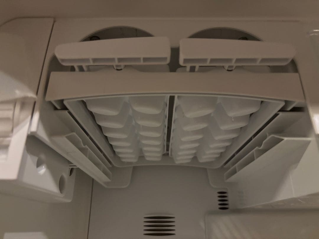 SMEG（スメッグ）社製冷凍冷蔵庫 クリーム 100V FAB50P 右開き - メルカリ