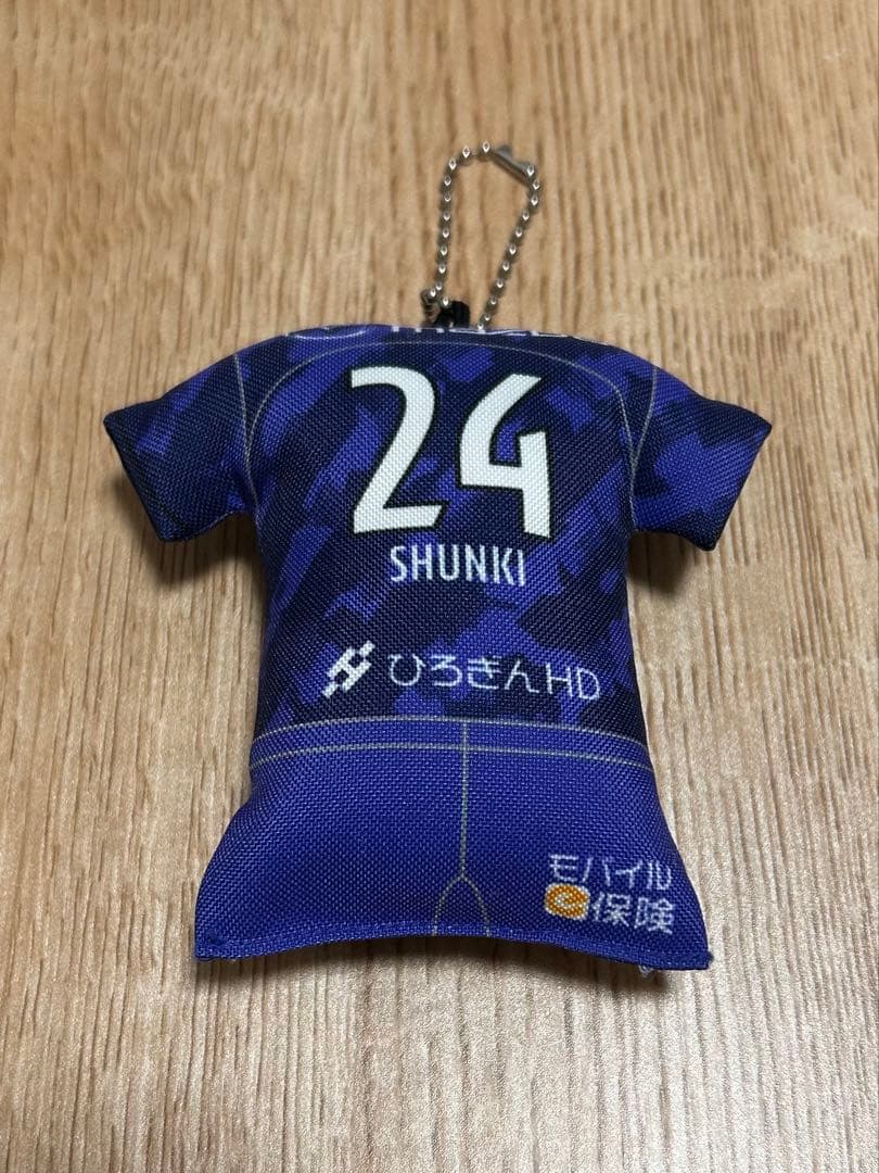 サンフレッチェ広島 東俊希選手 グッズ ユニフォーム型クッション