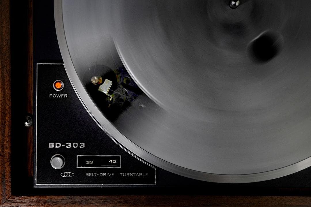 ☆CEC BL-303 レコードプレーヤー専門メーカーがつくる本格がある