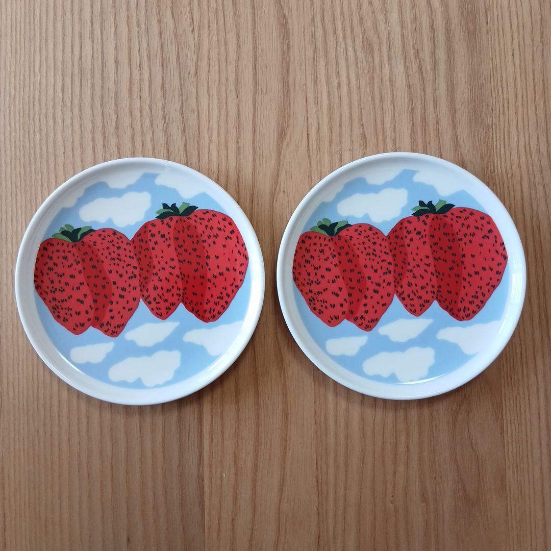 2点・ マンシッカヴォレット プレート φ13.5cm マリメッコ - メルカリ