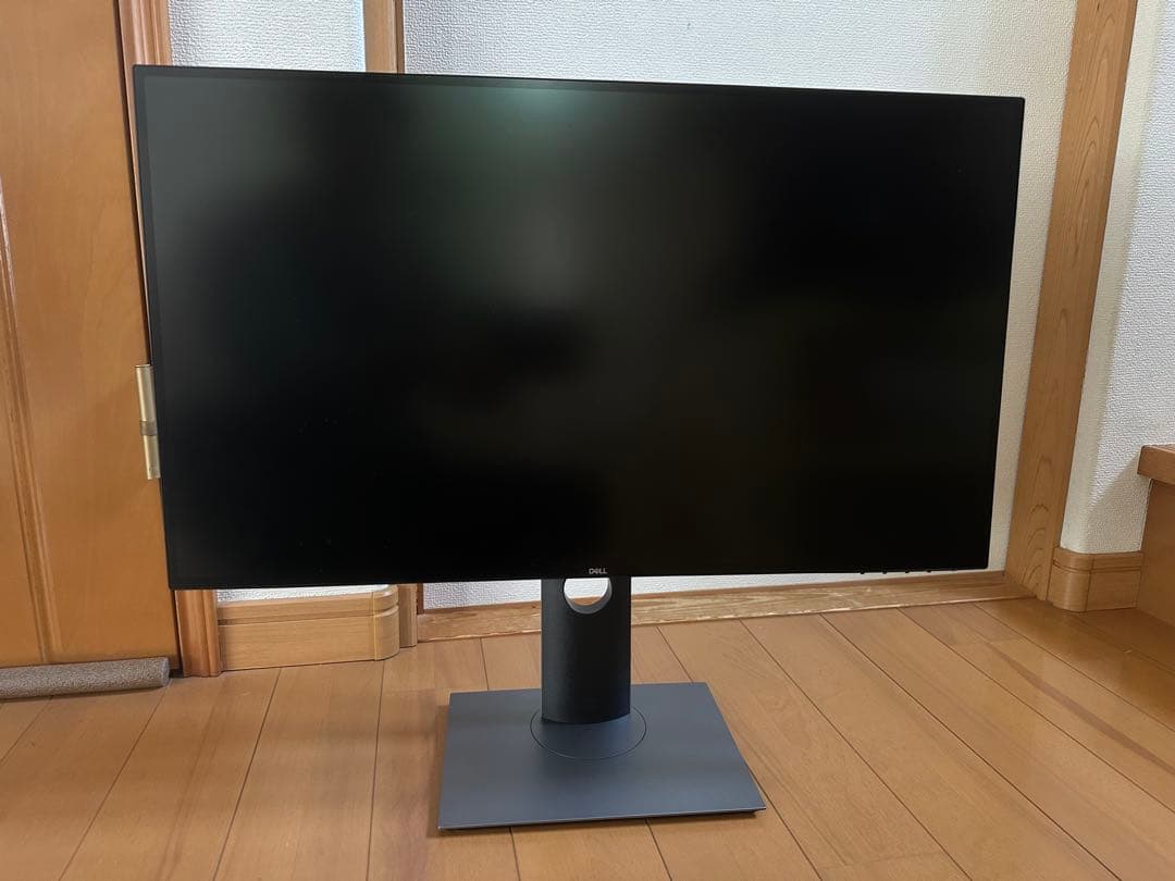 Dell U2720QM 27インチ 4K モニター（ジャンク品・元箱あり） - メルカリ