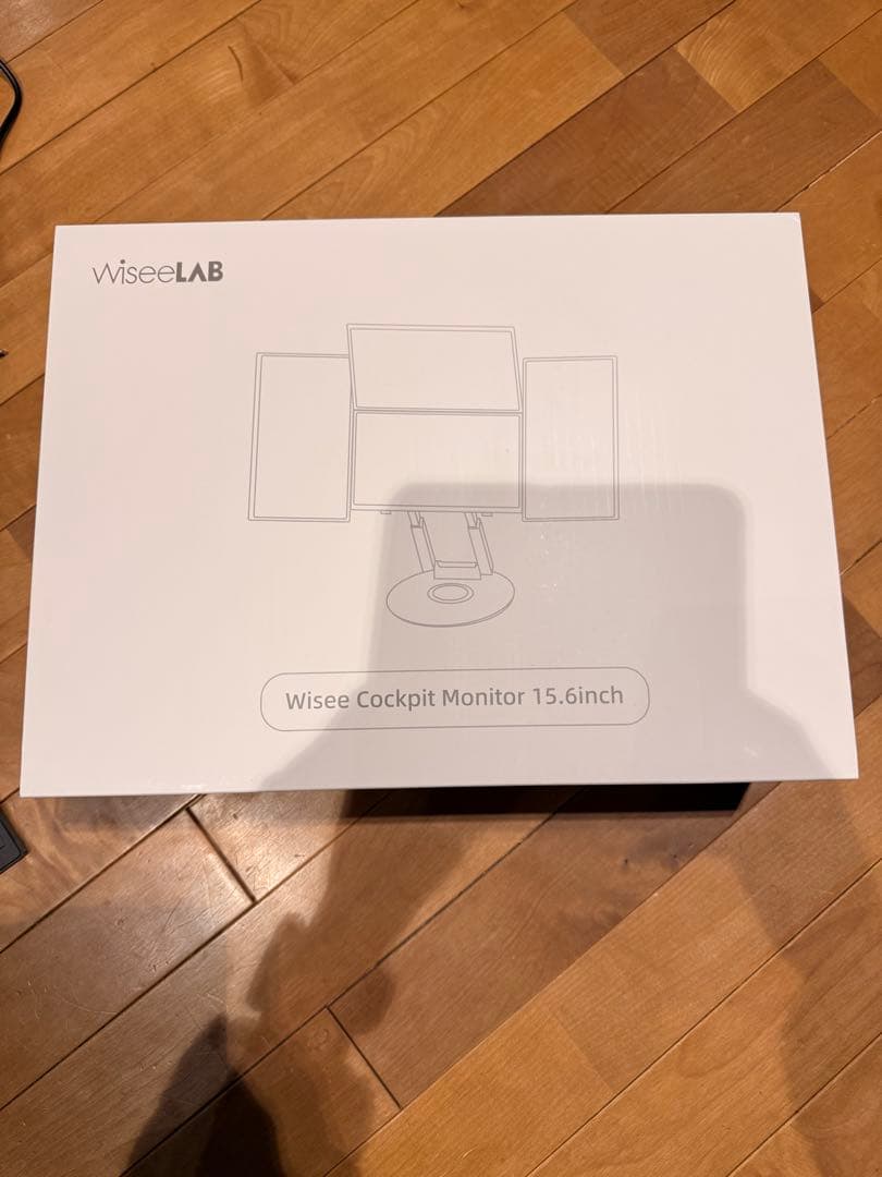 [美品]WiseeLAB コックピットモニター 15.6inch、4画面構成