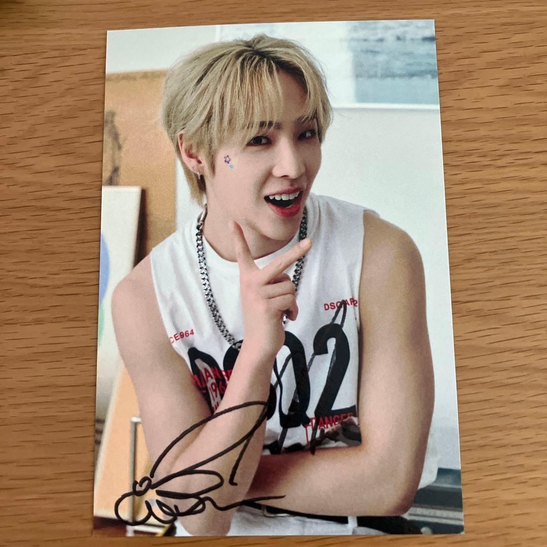 BAE173 ムジン 直筆サイン フォトカード - メルカリ