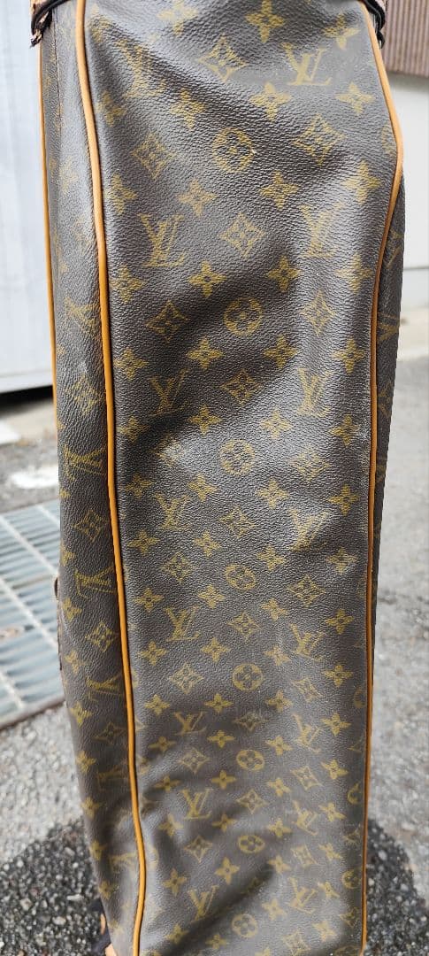 ルイ・ヴィトン ゴルフキャリアバッグ ☆贈り物に☆人気☆ ルイヴィトン ゴルフバッグ モノグラム (Louis