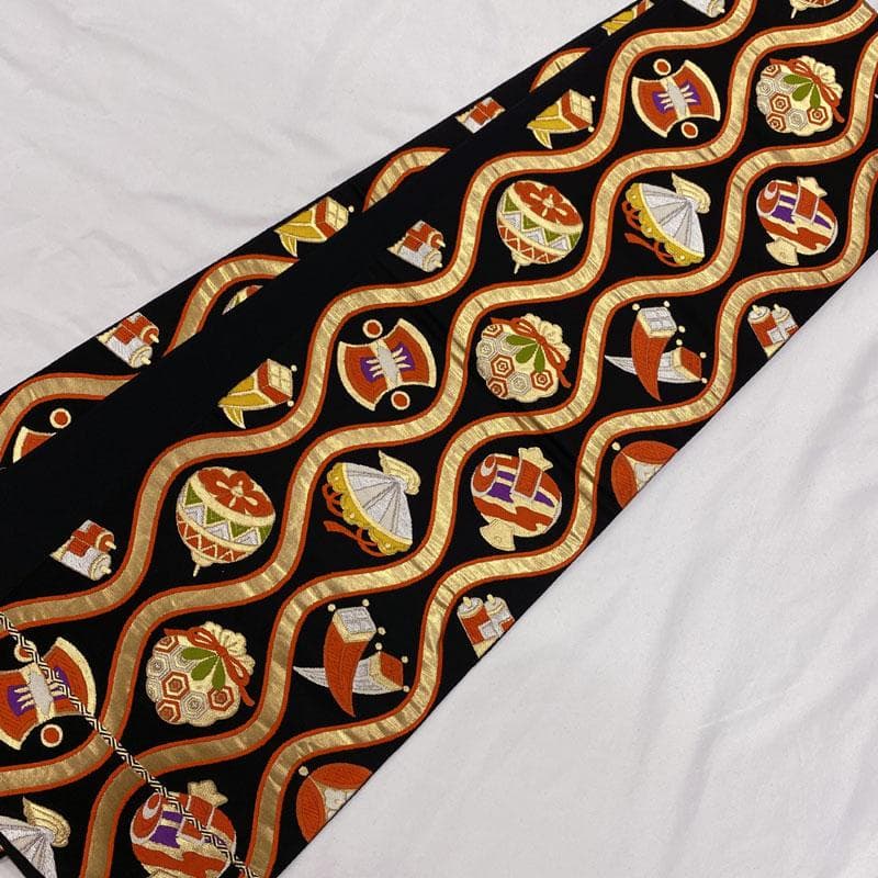 503ag65◎七五三 7歳 全通袋帯 ハーフ成人式 宝尽くし 金糸 黒◎美品