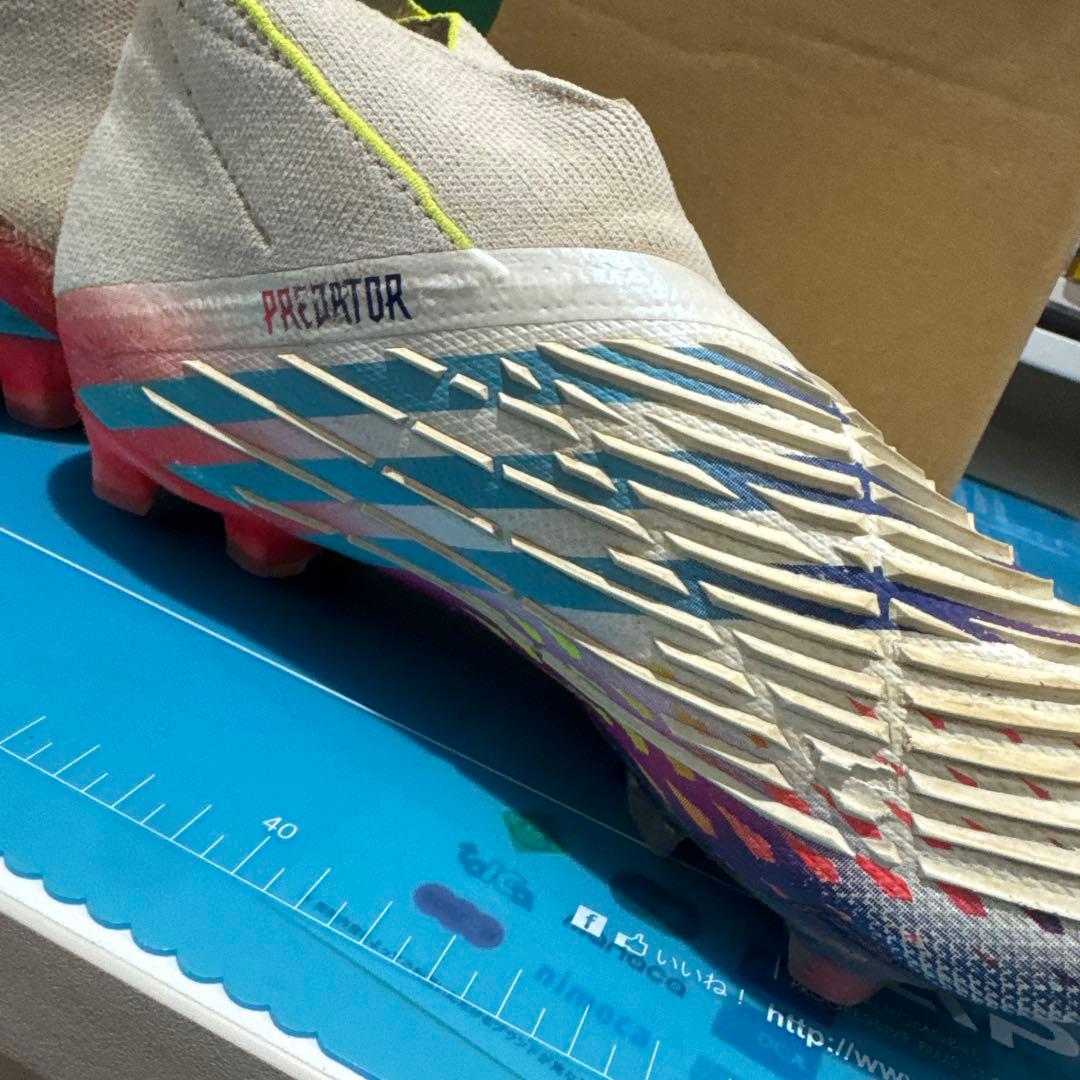 アディダス プレデターエッジ 中古24.5cm ワールドカップカラー - メルカリ