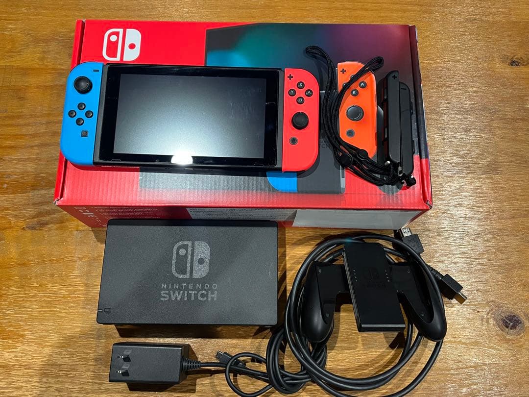 Nintendo Switch スイッチ 本体 完品/※ペット・子ども不在 Amazon.co.jp: Nintendo Switch 本体 (ニンテンドースイッチ) Joy-Con