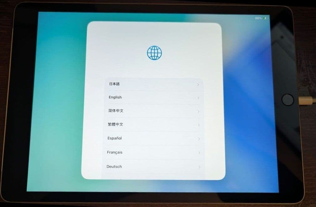 iPad 第9世代 64GB シルバー Wi-Fi+Cellularモデル iPad 第9世代 10.2インチ Wi-Fiモデル 64GB シルバー MK2L3J/A