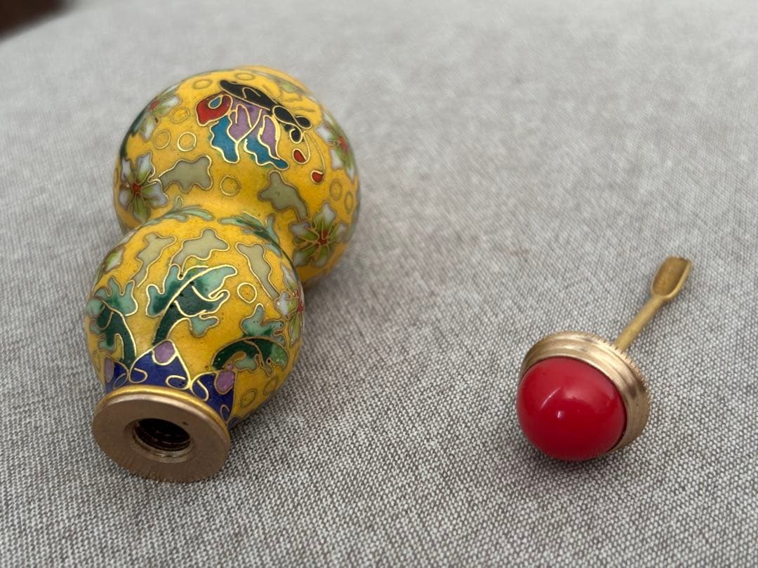 鼻煙壺 鼻烟壶 珐琅彩（七宝焼）工芸 益德誠 - メルカリ