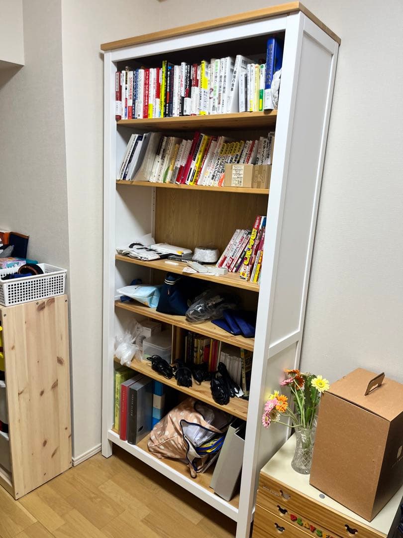 IKEA ヘムネス hemnes 本棚 ホワイトステイン 無垢材 ナチュラル
