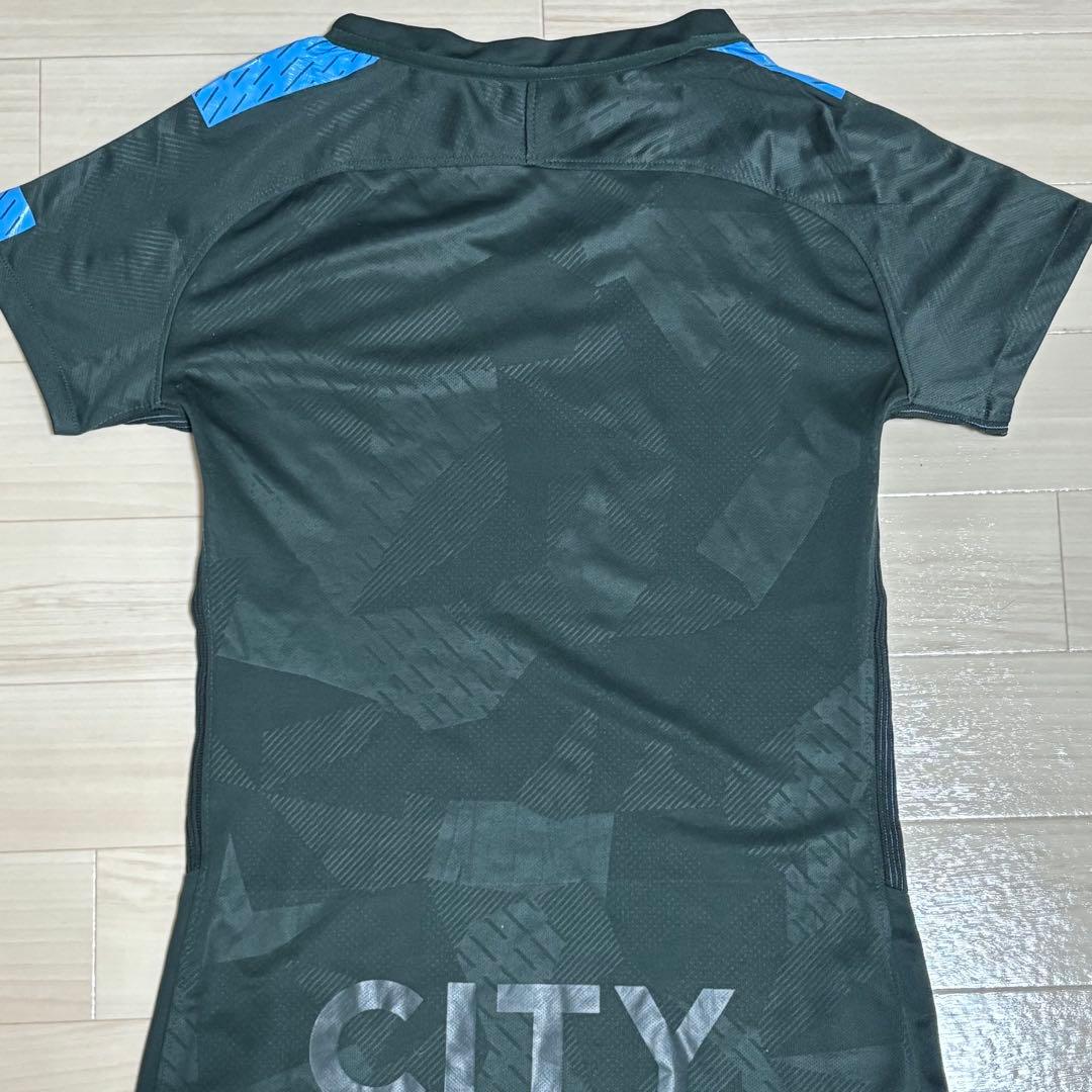 マンチェスター・シティ ユニフォーム 17-18 サード - メルカリ