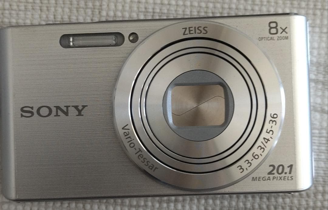 あさみ様用SONY DSC-W830 Amazon.com : Sony DSCW830 20.1 MP Digital Camera with 2.7-Inch LCD