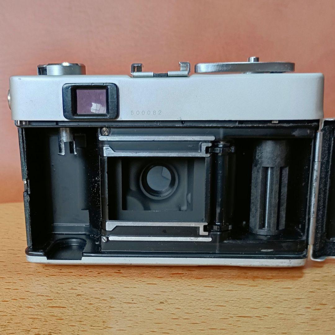 フィルムカメラ 【完動品】コニカC35 芦田愛菜、五百城茉央 カメラ