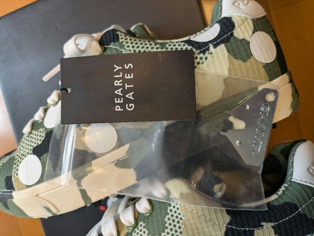 お得⭐︎新品半額以下[23.0cm]PEARLY GATES 迷彩柄（ゴルフ靴）