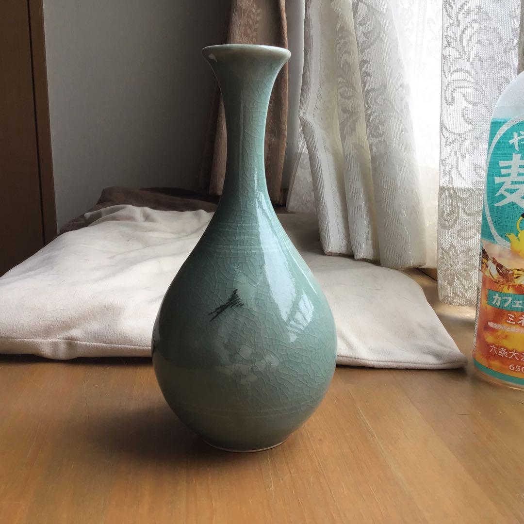 高麗青磁 一輪挿し 青緑色の陶器製花瓶 約19cm 峯岩の銘 - メルカリ