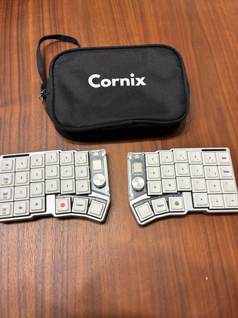 Cornix LP シルバー　ケース付き Cornix LP 無線分割キーボード – JezailFunder Japan