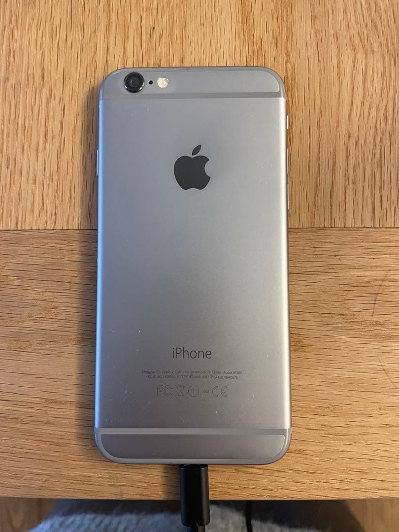 iPhone6 スペースグレー 64GB - メルカリ