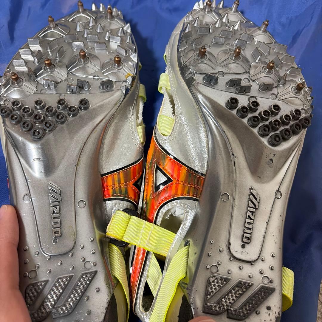 Mizuno 陸上競技用スパイク クロノインクス 初代 スケルトン - メルカリ