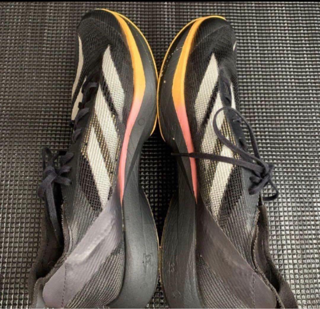 土日限定‼️特別価格‼️アディゼロタクミセン10【26.0cm】