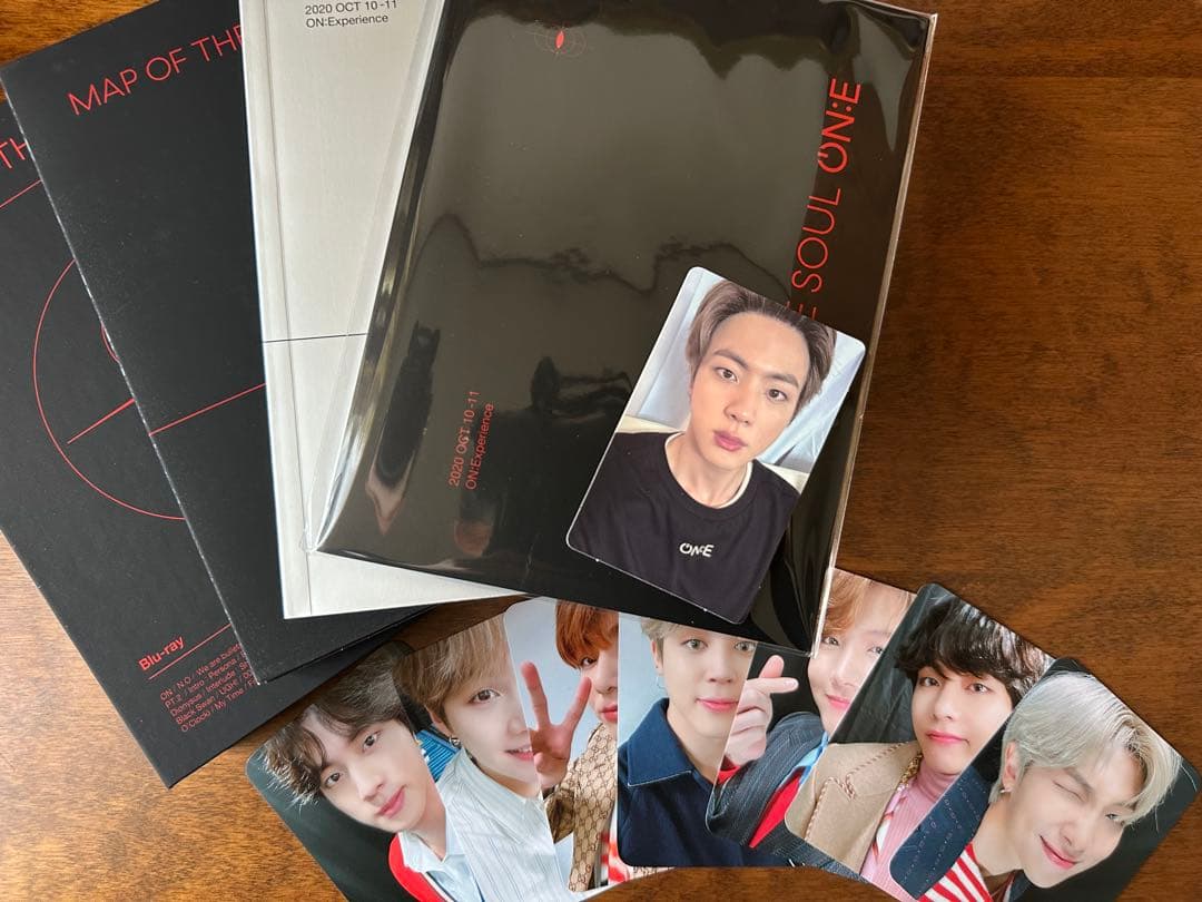 BTS MAP OF THE SOUL ON Blu-ray トレカ付き - メルカリ