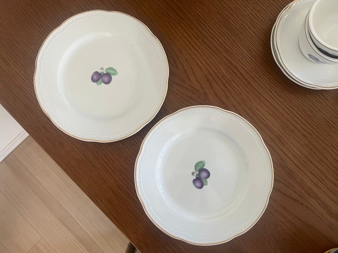 Richard Ginori ボンジョルノプルーン皿ペア - メルカリ